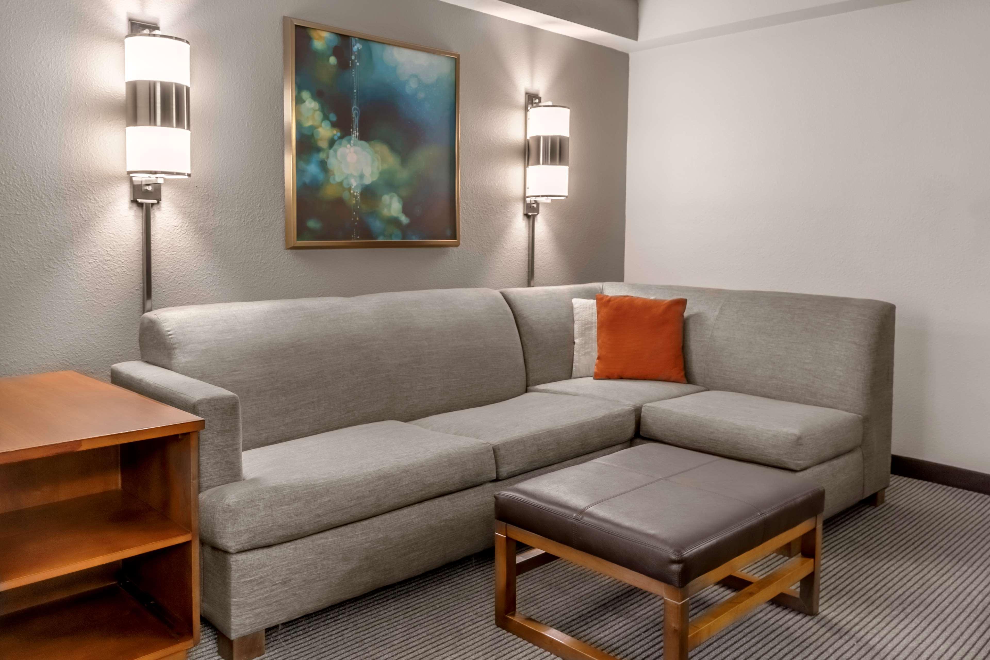 Hyatt Place Charlotte Airport Billy Graham Parkway מראה חיצוני תמונה