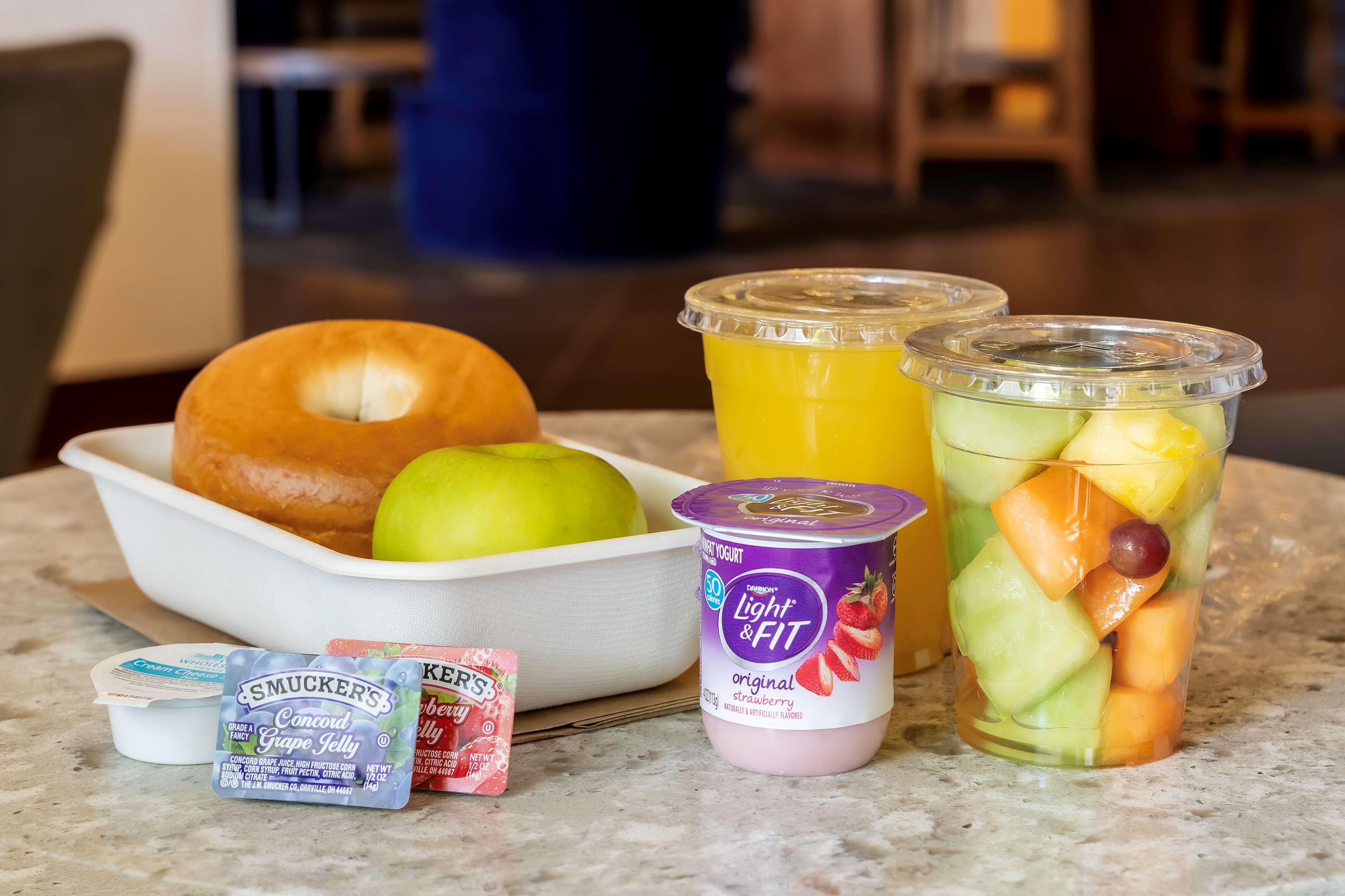 Hyatt Place Charlotte Airport Billy Graham Parkway מראה חיצוני תמונה