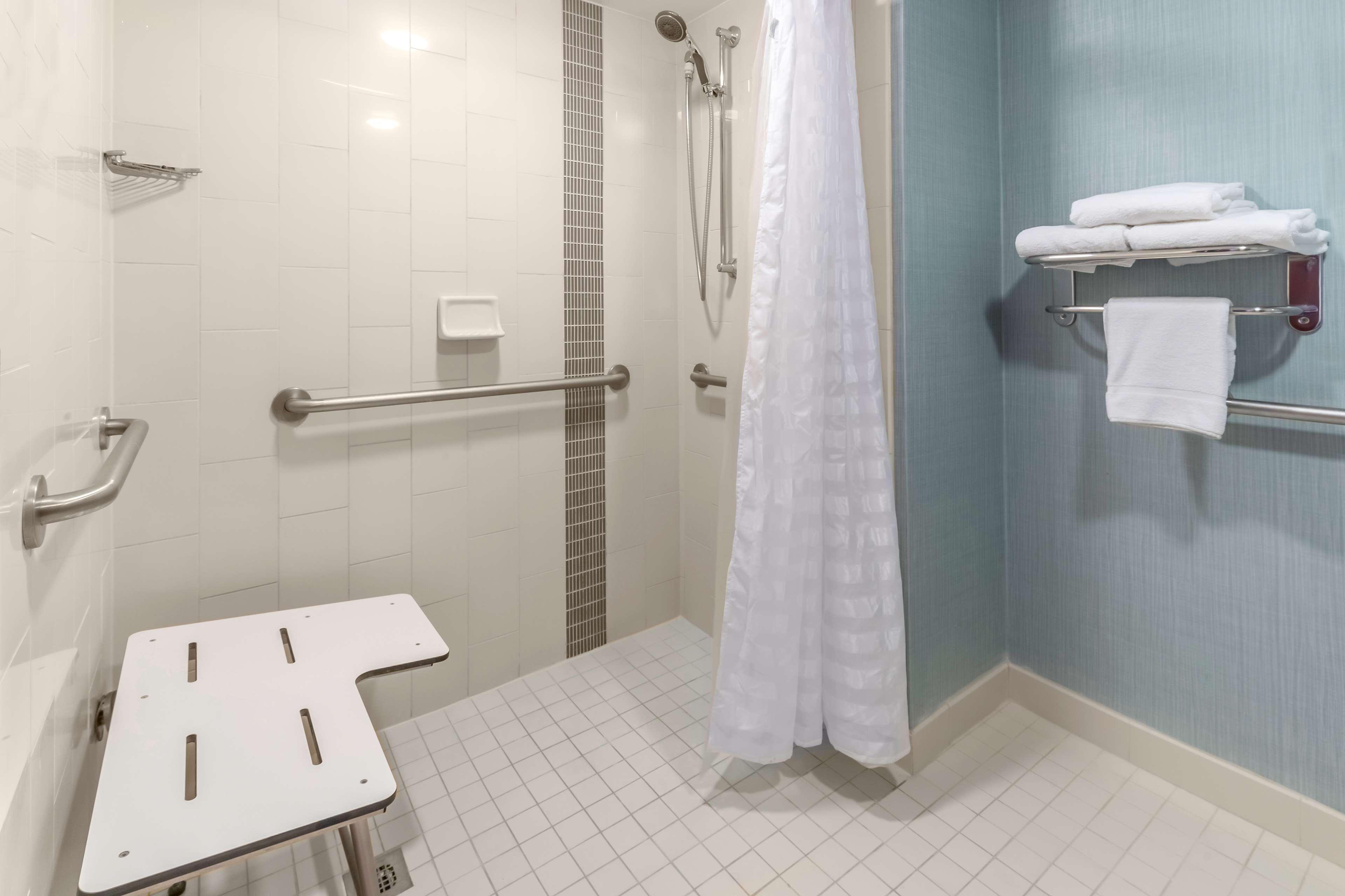 Hyatt Place Charlotte Airport Billy Graham Parkway מראה חיצוני תמונה