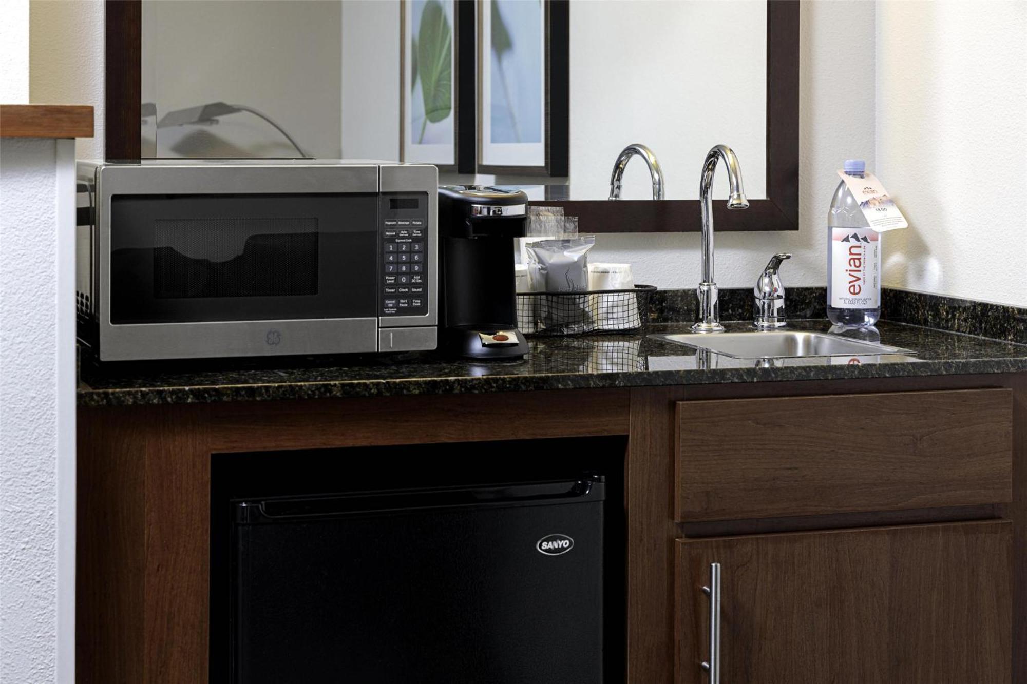 Hyatt Place Charlotte Airport Billy Graham Parkway מראה חיצוני תמונה