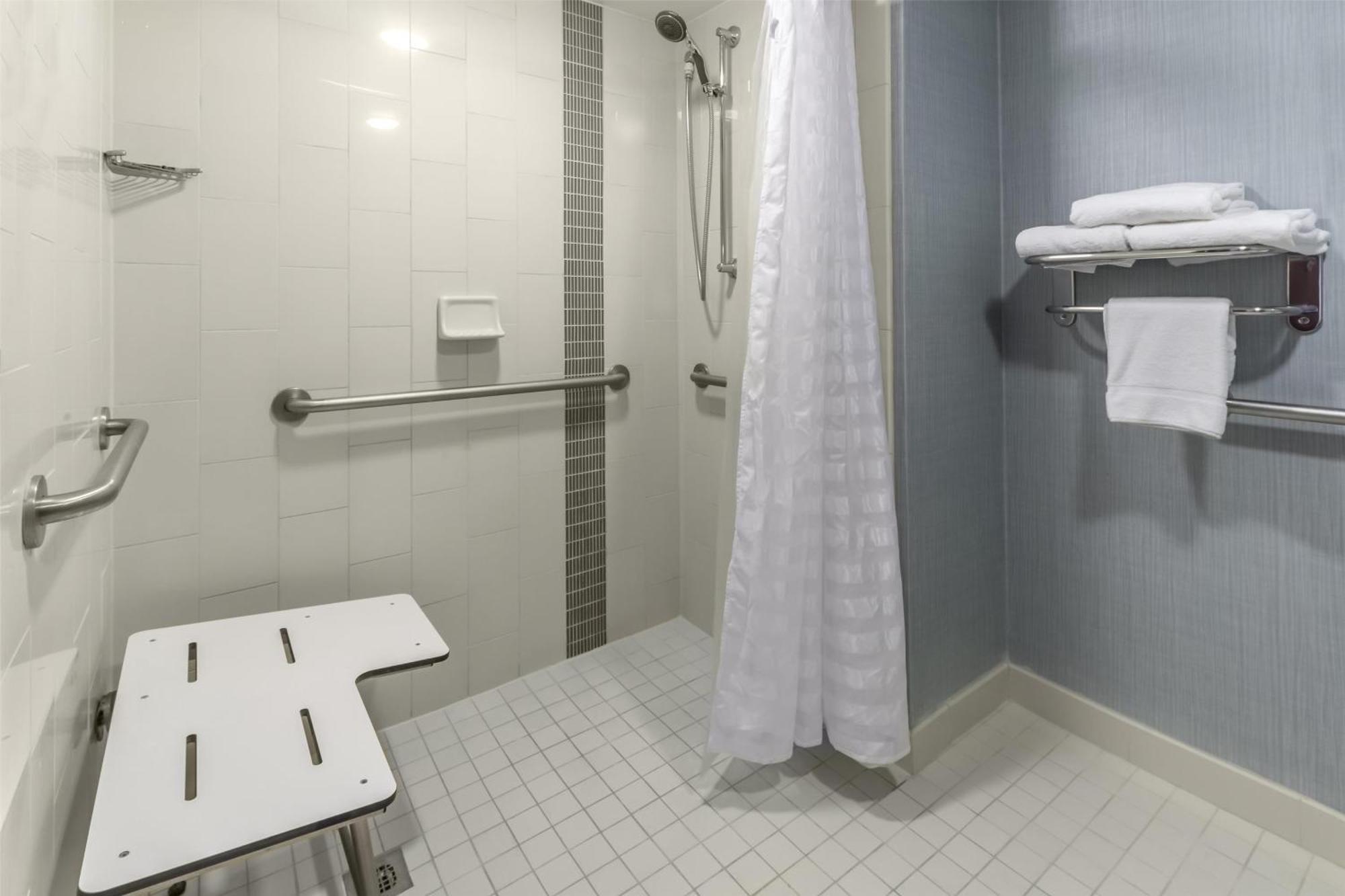 Hyatt Place Charlotte Airport Billy Graham Parkway מראה חיצוני תמונה