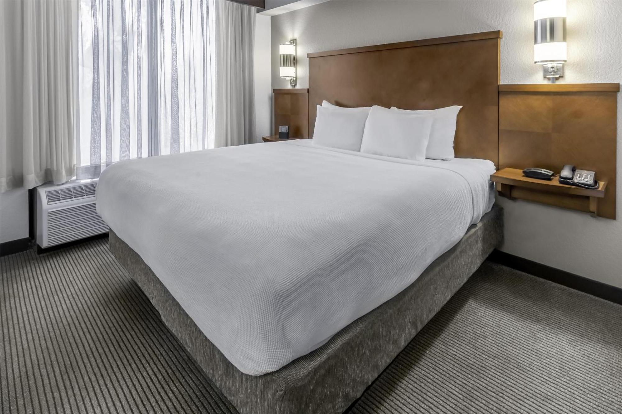 Hyatt Place Charlotte Airport Billy Graham Parkway מראה חיצוני תמונה