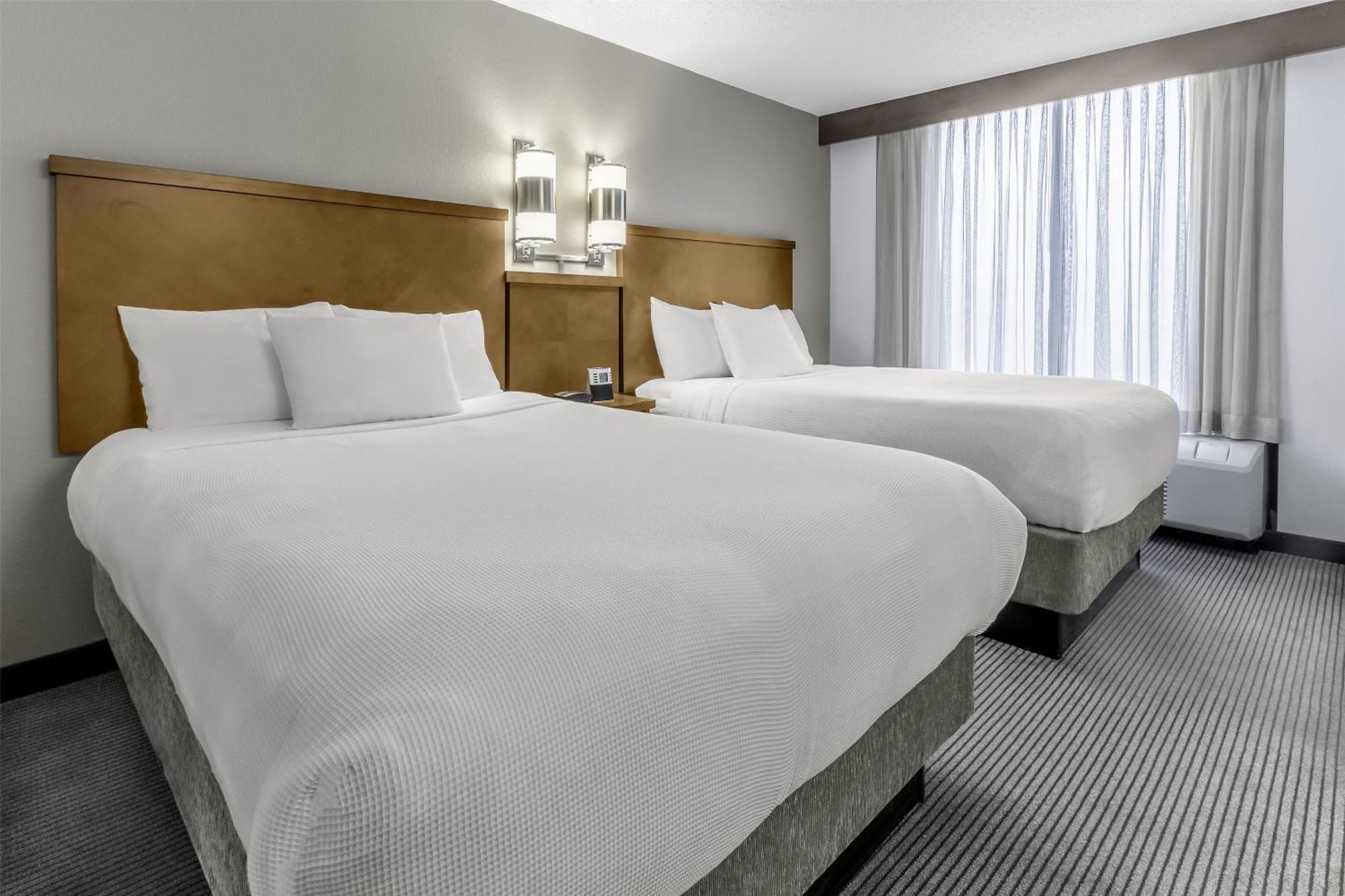 Hyatt Place Charlotte Airport Billy Graham Parkway מראה חיצוני תמונה