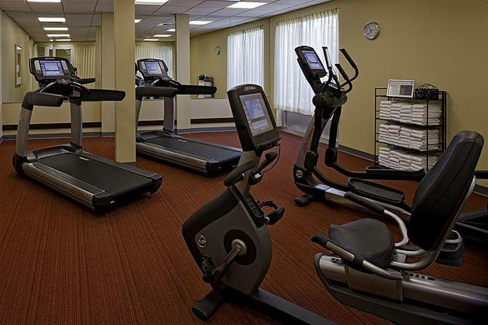 Hyatt Place Charlotte Airport Billy Graham Parkway מראה חיצוני תמונה